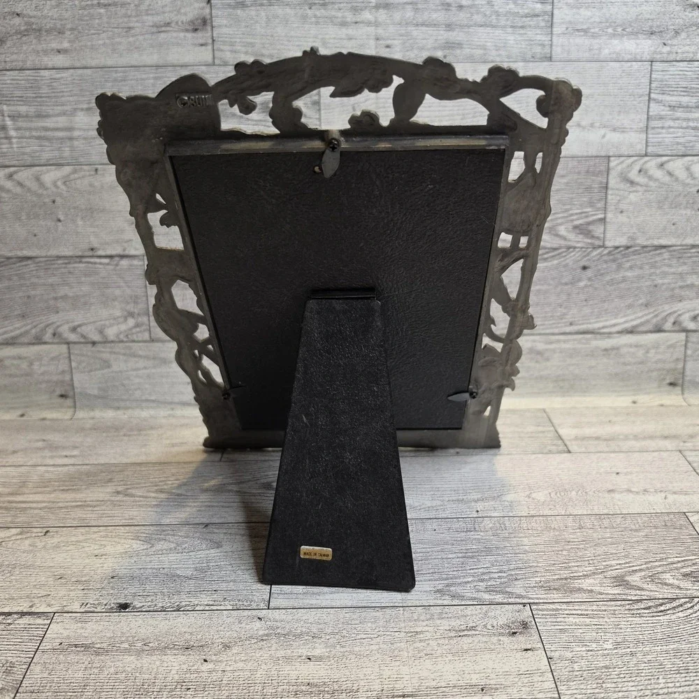 Garden Gardener Silver Tone Photo Frame Holds 4